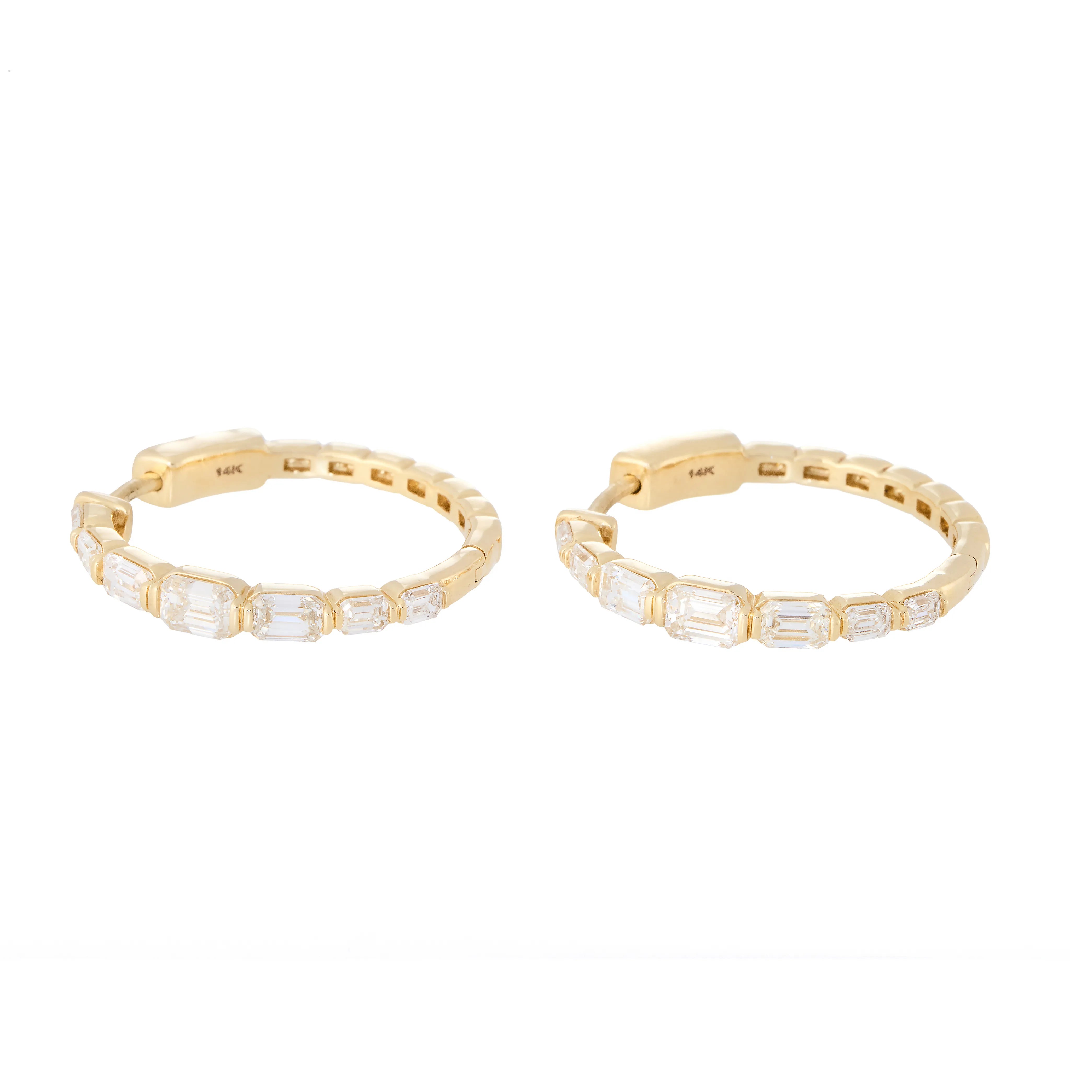 Noémie North South Asscher Cut Gradient Diamond Hoops
