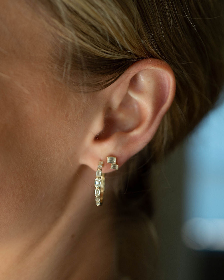 Noémie North South Asscher Cut Gradient Diamond Hoops