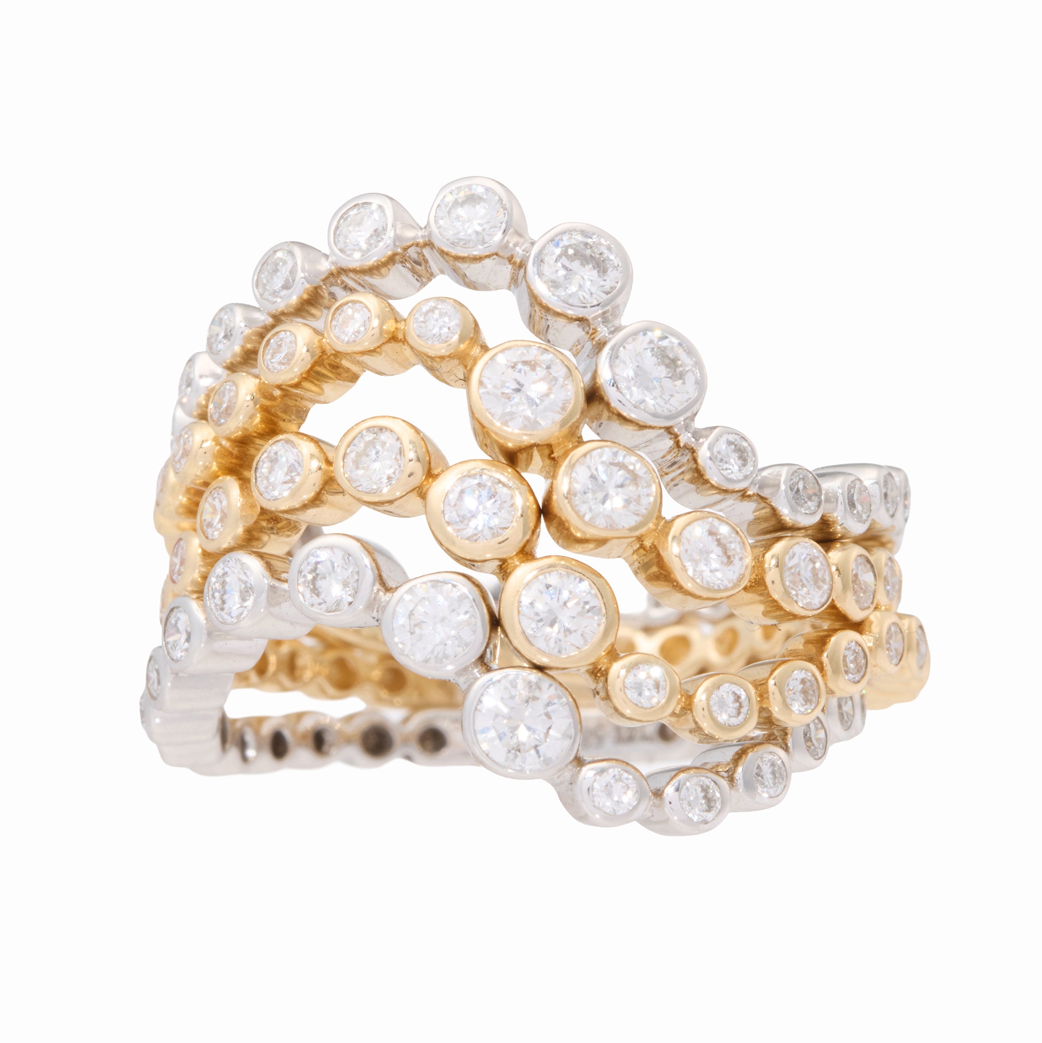 Bezel Set Gradient Diamond Wave Ring