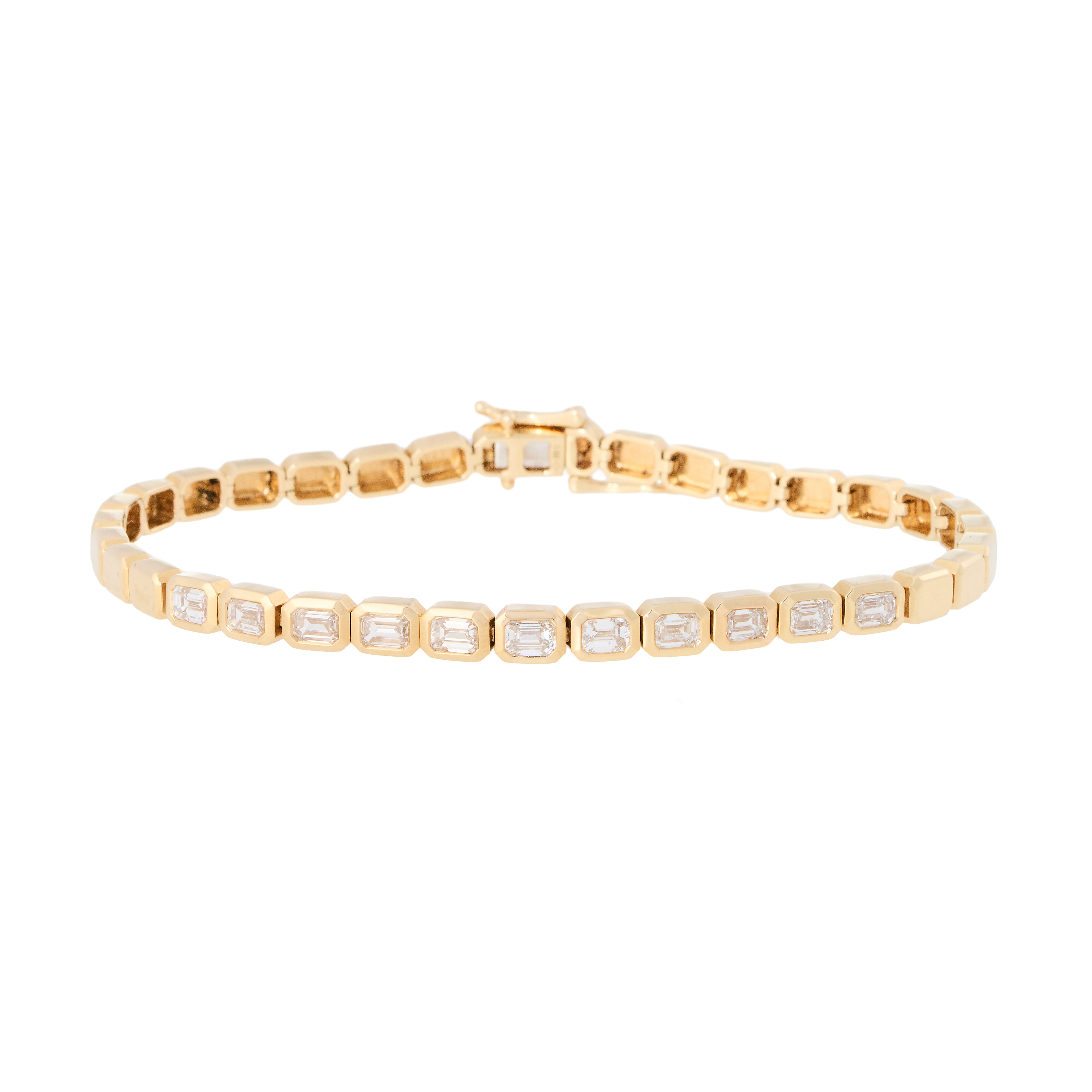 Noémie East West Bezel Asscher Cut Half Eternity Tennis Bracelet