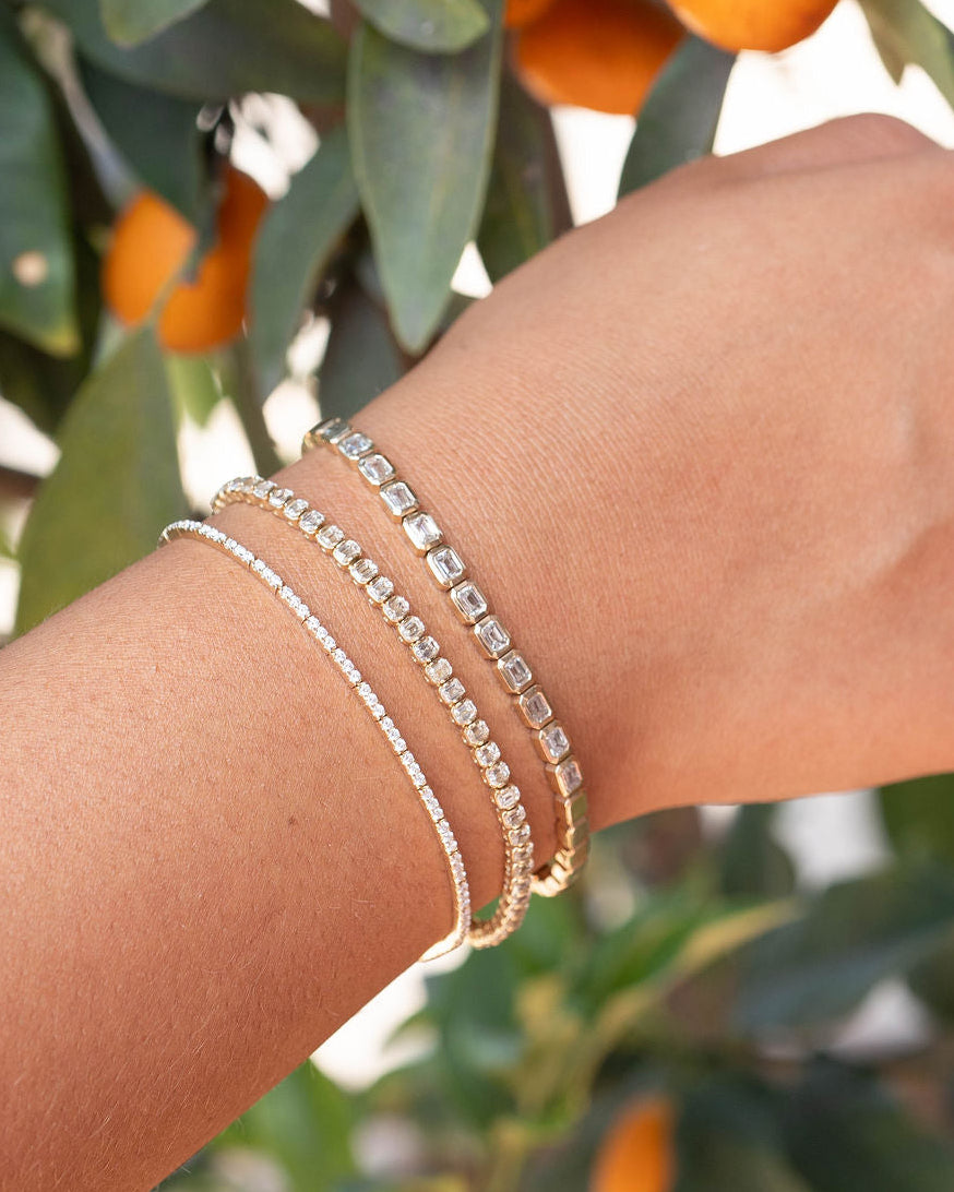 Noémie East West Bezel Tennis Bracelet