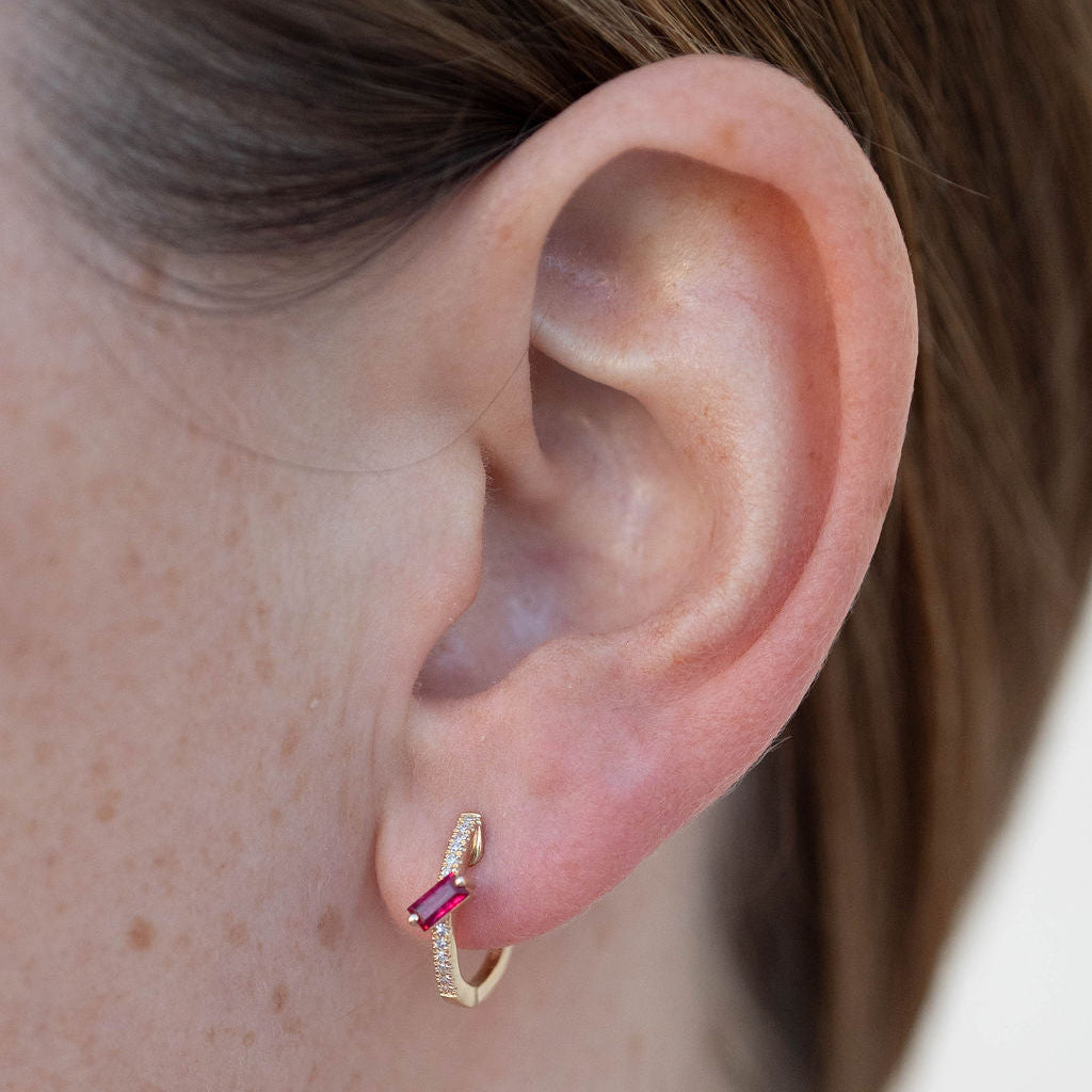 Joie Sapphire Baguette Huggies