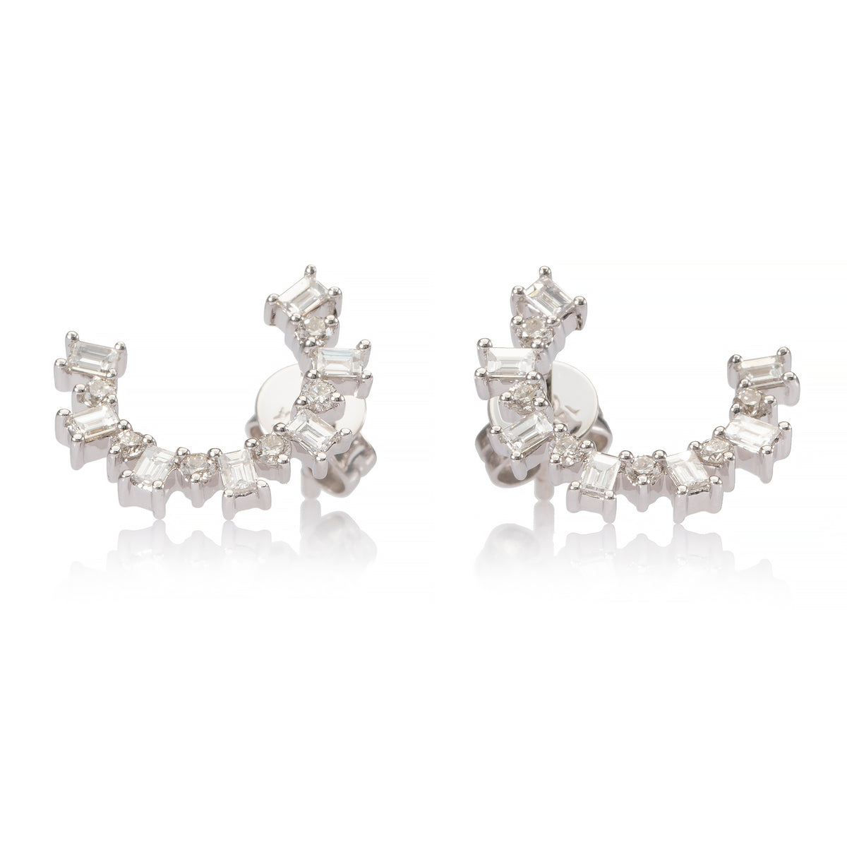 Petite Baguette Spiral Studs